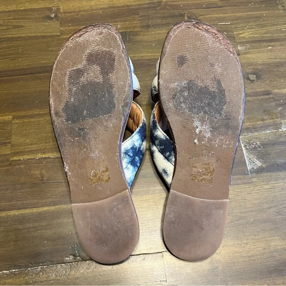Madewell Puffy-Strap Sandals In Tie Dye Print Canvas - Picture 9 of 10